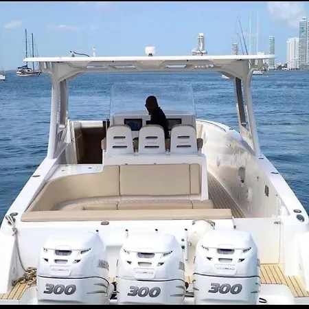 Botes Ctg *